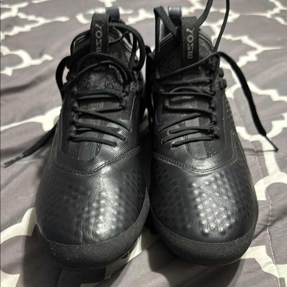 Puma Men's Black Athletic Shoes